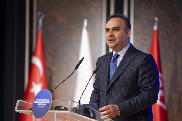 Bakan