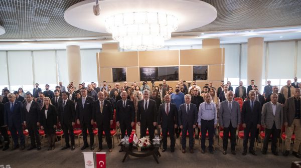 Ankara Sanayi Odası (ASO) ile Türk Standardları Enstitüsü (TSE) işbirliğiyle ASO 1. OSB'de düzenlenen "TSE ile Sektör Buluşmaları" etkinliği yapıldı. ( Betül Abalı - Anadolu Ajansı )